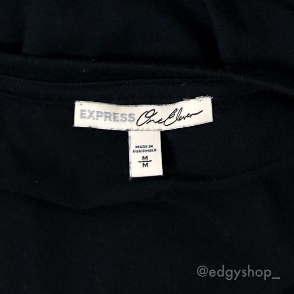 [Express] One Eleven Cross Front London Tee - Picture 3 of 5